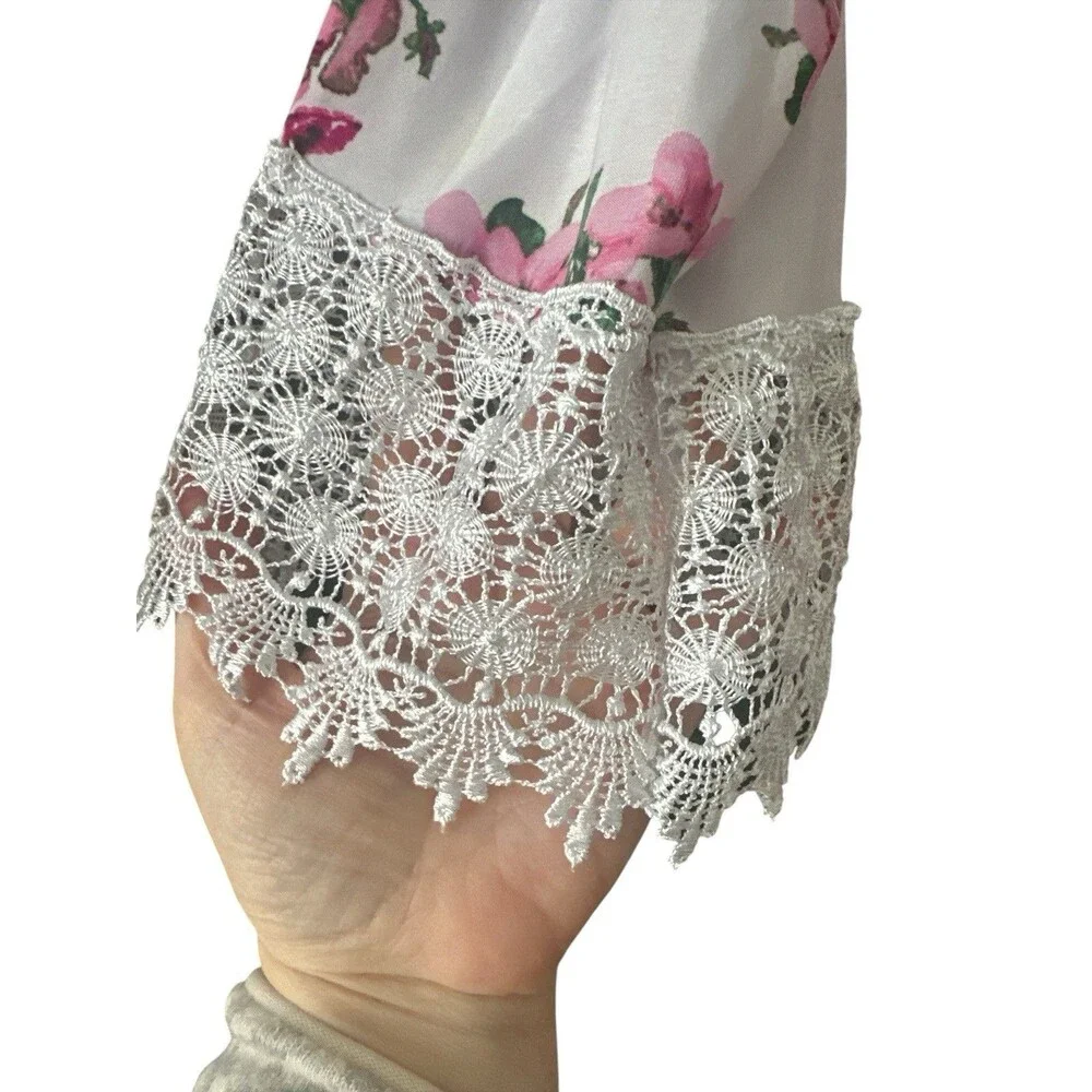 West Loop Floral Bell Lace Sleeve Tunic Top Stretch Shoulders Size Large - Picture 5 of 10